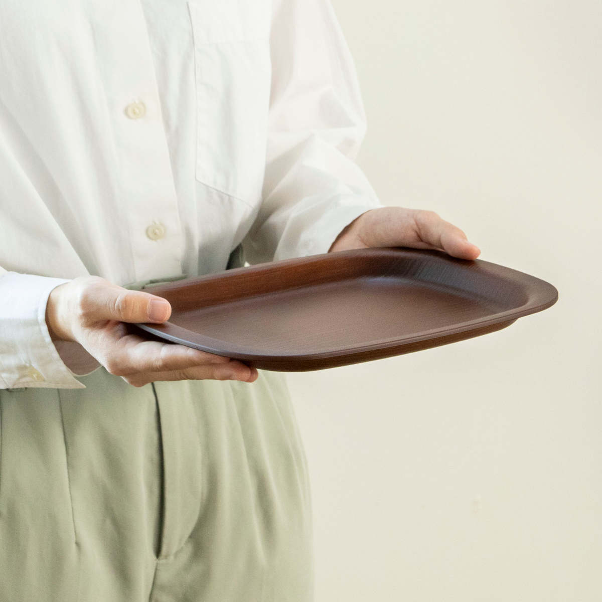 トレー 27cm ノンスリップ 抗菌 木目調 ( 角 丸 日本製 おしゃれ かわいい 木目調トレー お盆 盆 トレイ キッチントレー ランチョンマット カフェトレー おやつ ティータイム 縁 抗菌加工 すべり止め加工 ) 【角】 角