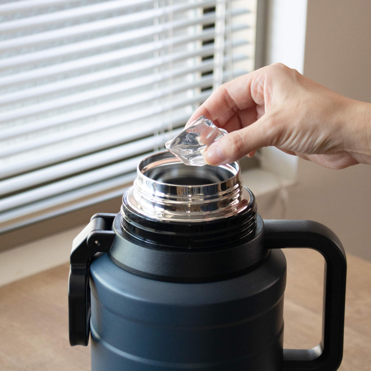 水筒 3.5L エクスヒート メガボトル3500 ステンレス 保温保冷 ( 保温 保冷 コップ飲み ステンレスボトル コップ メガボトル 大容量 ワンタッチ マグ ボトル 真空二重構造 おしゃれ アウトドア ハンドル ベルト付き )