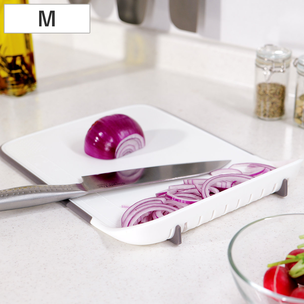 まな板 M Simple Use 立つまな板 抗菌 ( まないた 抗菌まな板 自立 食洗機 カッティングボード 薄型 軽量 軽い おしゃれ まないた マナイタ 抗菌 調理用品 家庭用まな板 キッチン 調理 キッチン用品 キッチン雑貨 薬味おろし付 )