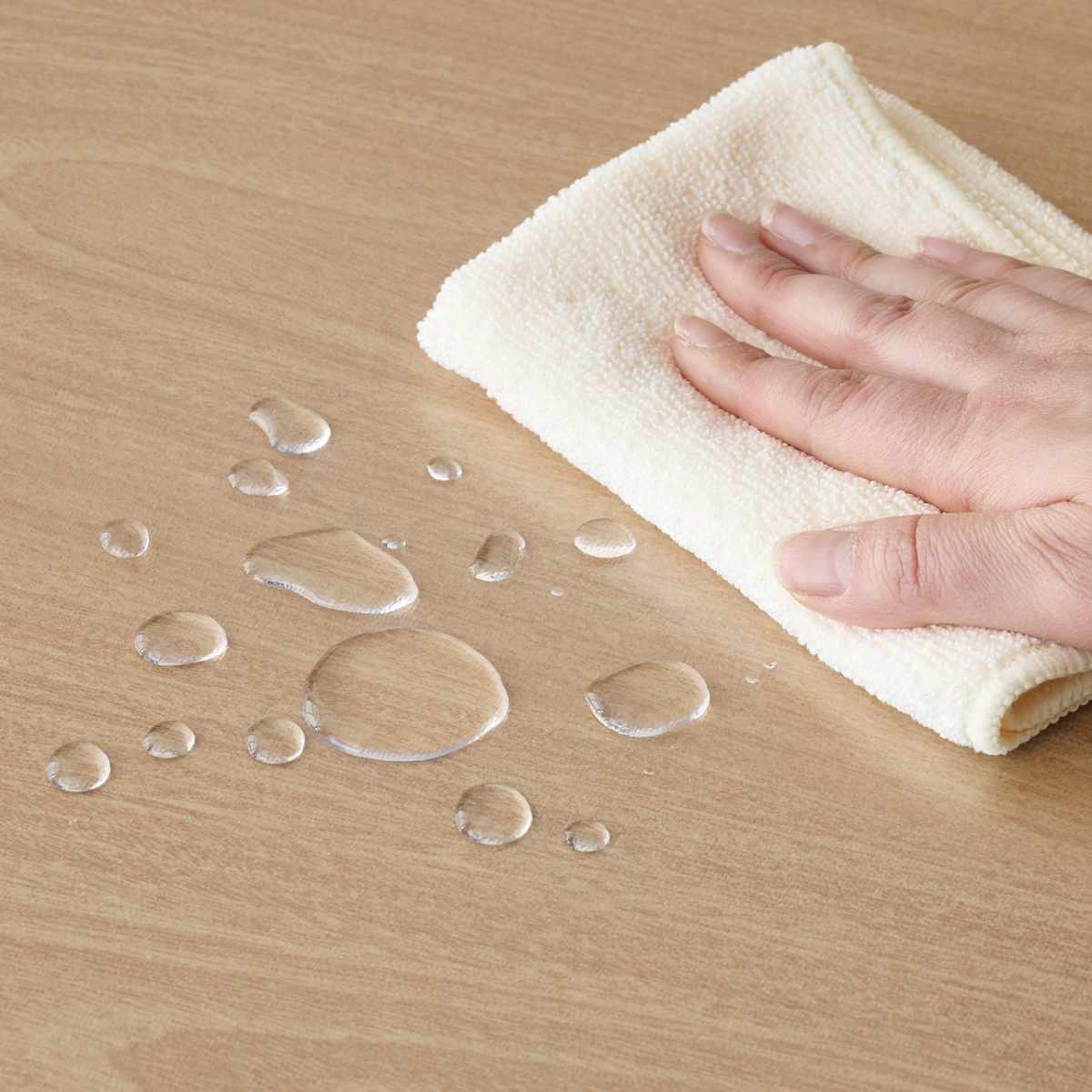 キッチンマット クリア 60×120cm 床暖房対応 ( 60cm 120cm 透明 キッチン マット 台所マット 拭けるキッチンマット PVC 洗濯不要 ズレない 傷防止 汚れ防止 カット 薄い 透ける 床暖OK フリーカット )