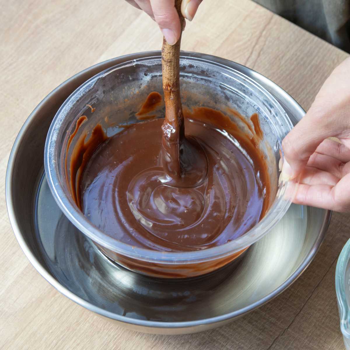 チョコレートファウンテン リトルリッチ S 電気式 2~4人用 お菓子作り ( チョコファウンテン クリスマス チョコレートの滝 家庭用 チョコレート 製菓道具 ホームパーティー 調理器具 製菓用具 調理用具 )