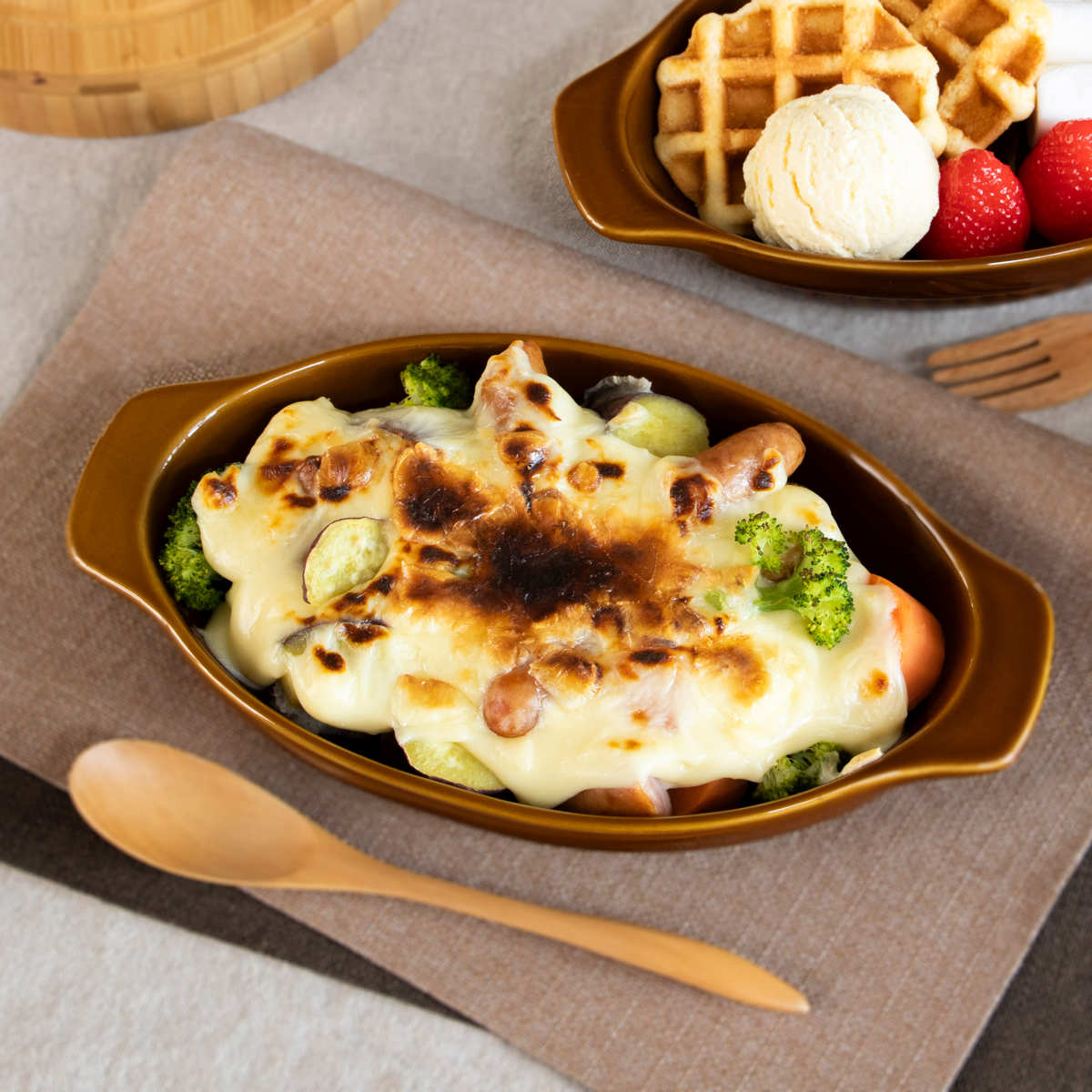 グラタン皿 一人用 26cm ファントゥクックシリーズ 陶器 食器 ( オーブン 耐熱皿 皿 グラタン 器 1人 洋食器 電子レンジ スタッキング 積み重ね レンジ 対応 耐熱 おしゃれ )