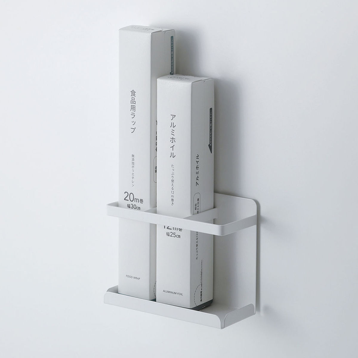 マグネット キッチン棚 マグネフィット ラップ ホイルラック （ ラック ラップスタンド ラップホルダー 仕切り付き 磁石 トレー ボトルラック ホイル クッキングシート スパイス 収納 キッチン収納 落下防止 白 ）