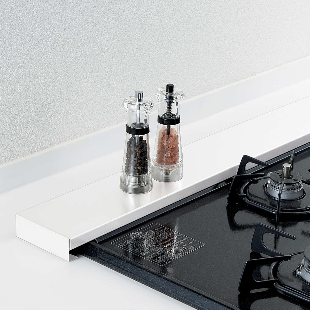 排気口カバー 伸縮 幅60cm~75cm 汚れ防止 ( 排気口用カバー 排気口ガード フラット 鉄 ビルトインコンロ ホワイト コンロカバー コンロ奥カバー グリルカバー 排気口 カバー ガード 薄型 60cm用 75cm用 白 )