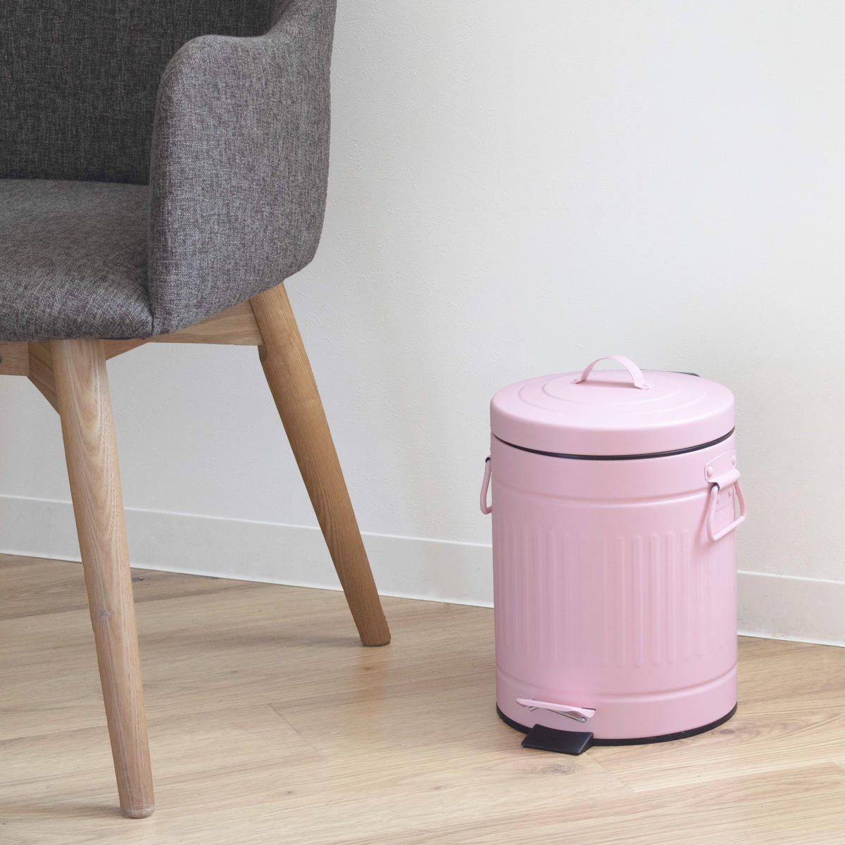 ゴミ箱 ペダルペール クラウス 5L ( ごみ箱 5リットル ペダル式 ふた付き キッチン リビング 分別 おしゃれ 静音 丸 ダストボックス 踏みフタ インナーボックス 付き ピンク ホワイト ) 【ホワイト】 ホワイト