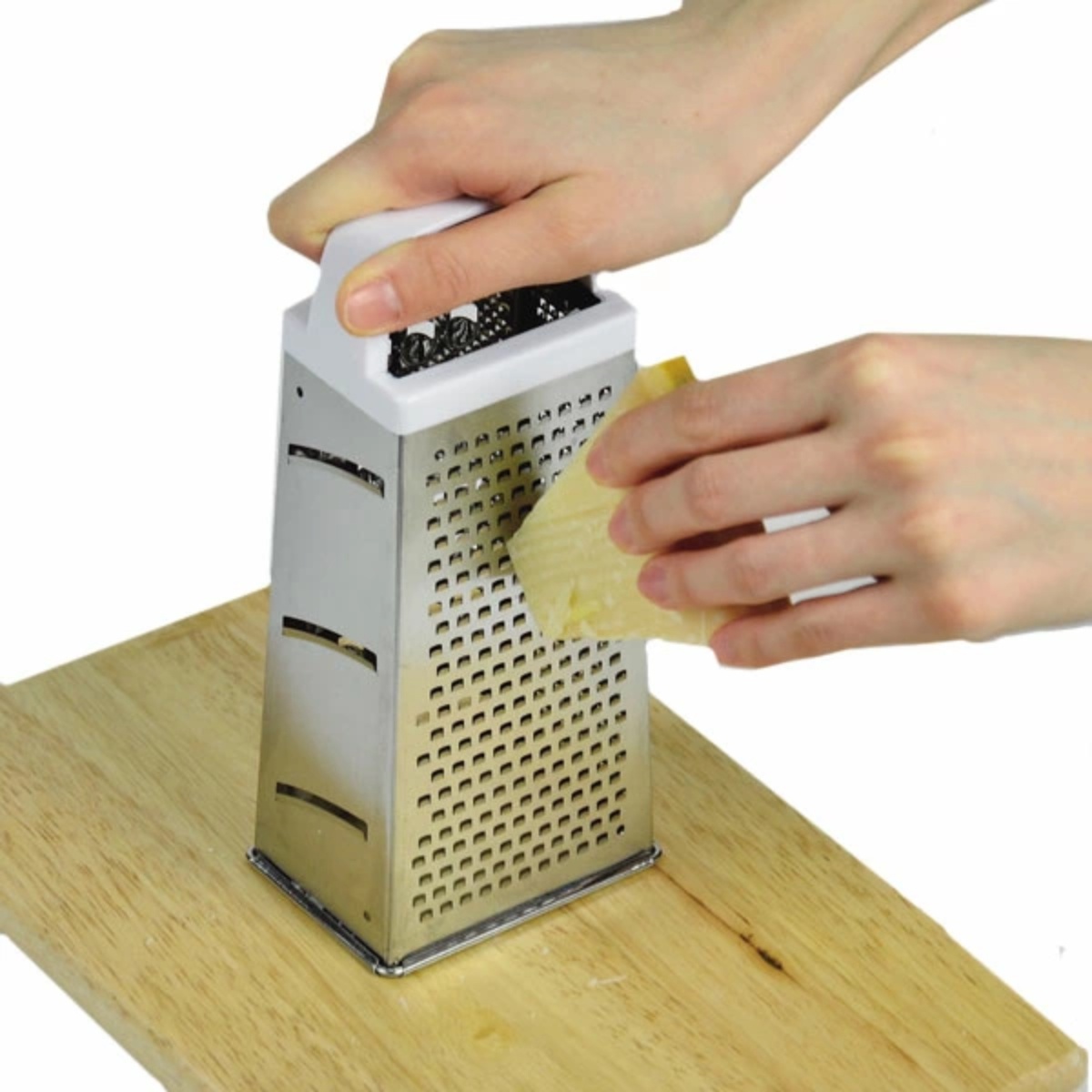 チーズおろし器 チーズロワイヤル エッチング4面チーズグレーター （ チーズ削り チーズグレーダー チーズおろし チーズすり器 おろし金 下ろし器 千切り 細切り 太おろし 細おろし スライス 便利グッズ ）