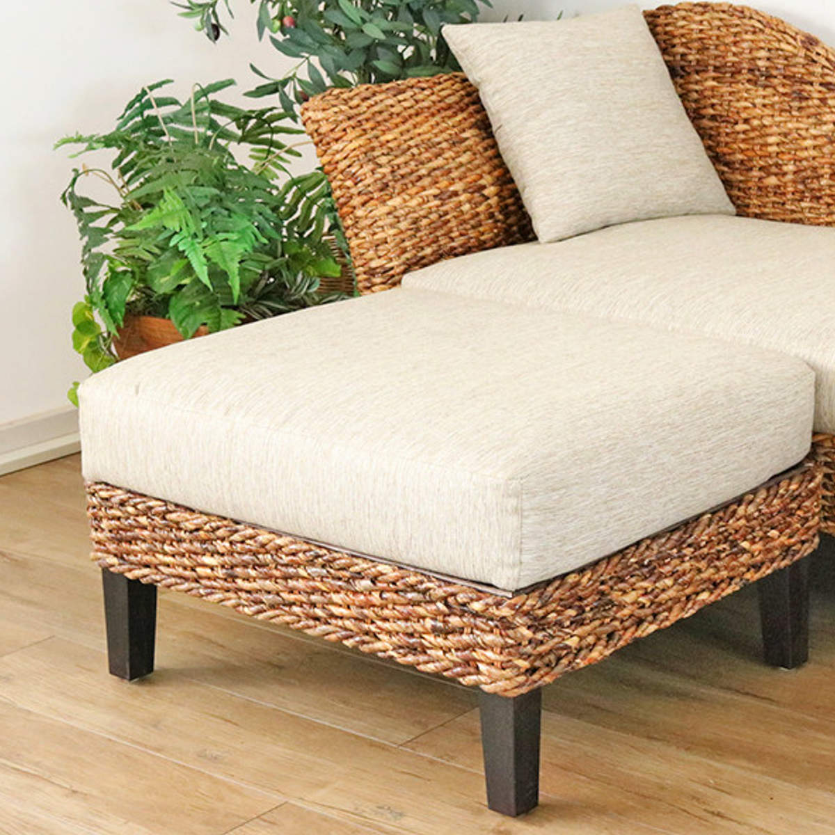 オットマン 幅70cm ハワイアン リゾート風 バナナリーフ ラタン スツール Ohana アジアン家具 おしゃれ ( フットレスト 足置き台 ソファ ソファー ソファースツール ソファ用 脚置き台 足置き チェア アジアン ) 【ベージュ】 ベージュ