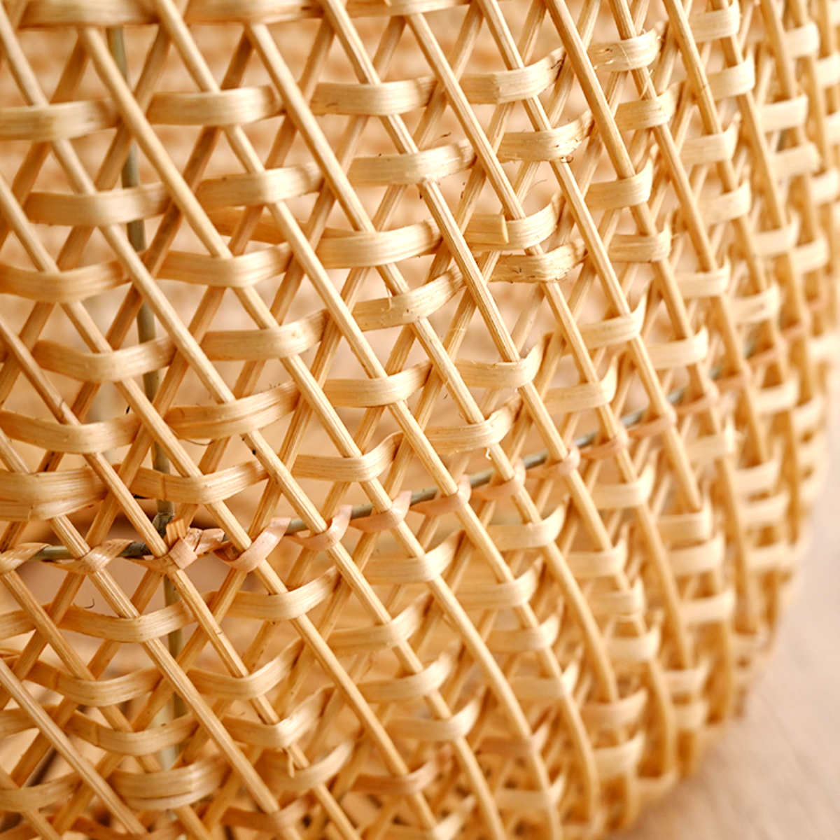 ラタン ランプシェード 円柱 ペンダントランプ 籐 シーリングライト ( 籐製 シェード ペンダントライト シェードのみ 傘 傘のみ おしゃれ 照明 ランプ ライト 天井照明 リゾート 和風 ナチュラル照明 照明器具 アジアン )