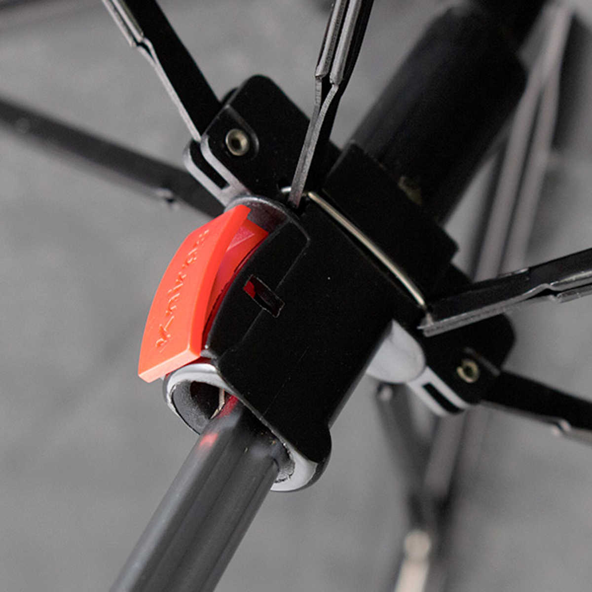 【アウトレット】折りたたみ傘 reisenthel 97cm UMBRELLA POCKET MINI ( 傘 折りたたみ かさ レディース メンズ 大きい 軽量 丈夫 折り畳み アンブレラ 頑丈 撥水 速乾 グラスファイバー フラット 男女兼用 ) 【BAROQUETAUPE】 BAROQUETAUPE