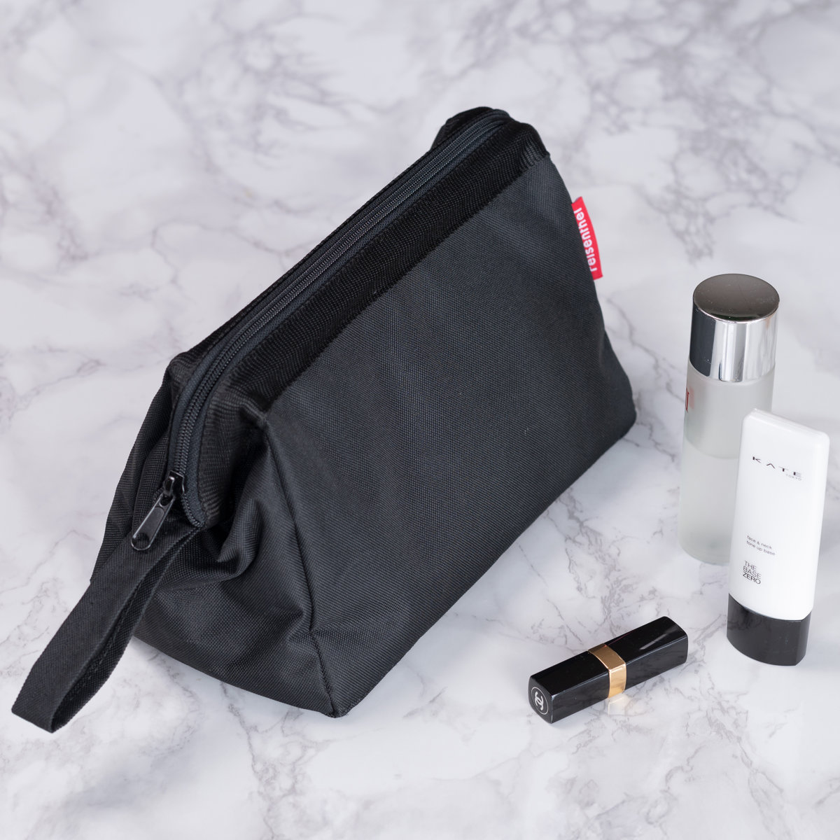 ポーチ 旅行用 大容量 reisenthel TRAVELCOSMETIC ( ライゼンタール トラベルポーチ 化粧ポーチ 収納 旅行 持ち運び トラベル 小物入れ 化粧品 コスメポーチ 仕切り 持ち手付き 洗面道具 バッグインバッグ おしゃれ 自立 大きめ ) 【DOTSWHITE】 DOTSWHITE