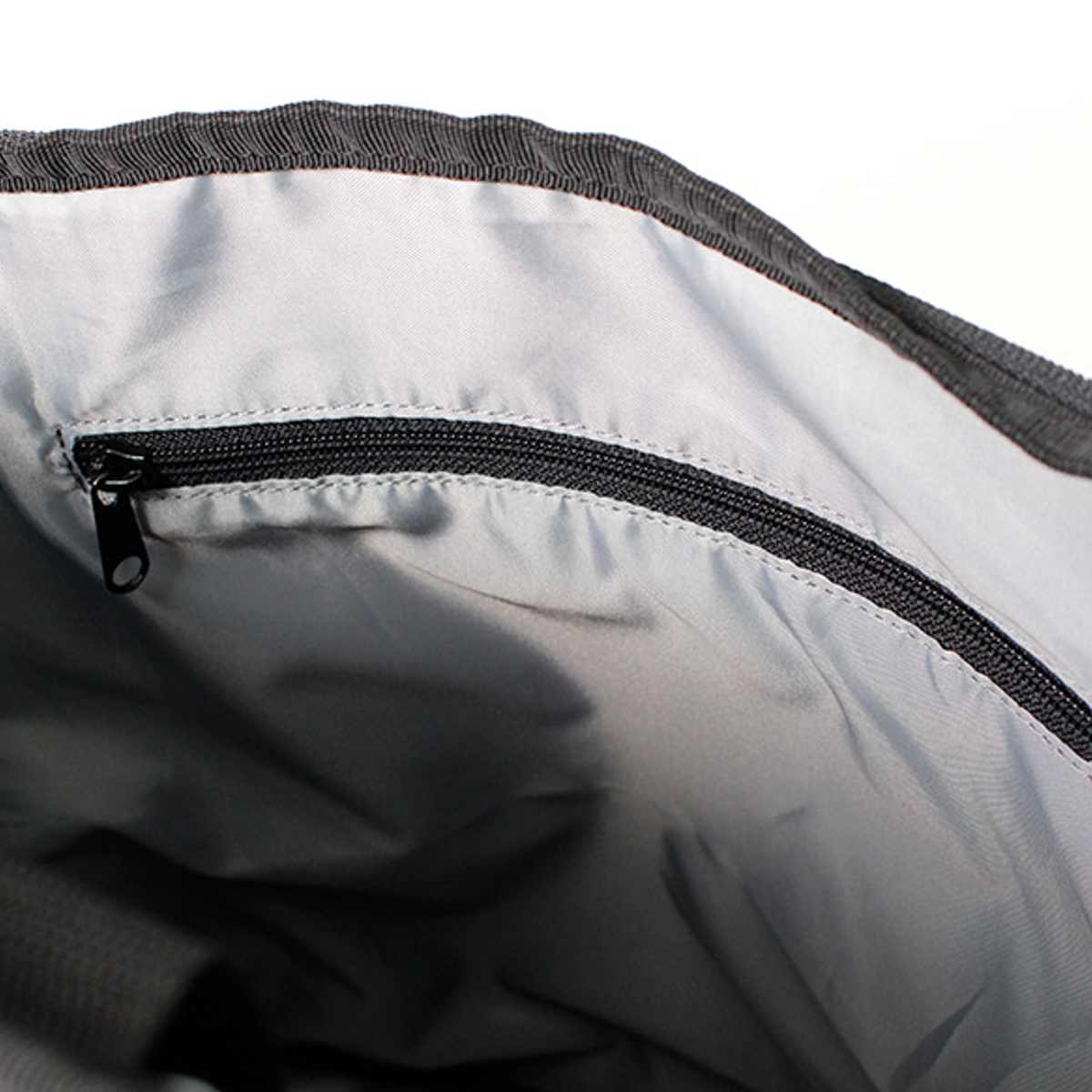 【アウトレット】リュック ライゼンタール OVERNIGHTER BACKPACK M ( reisenthel リュックサック ボックス型 バックパック レディース ツイストシルバー タブレット PC 収納 おしゃれ )