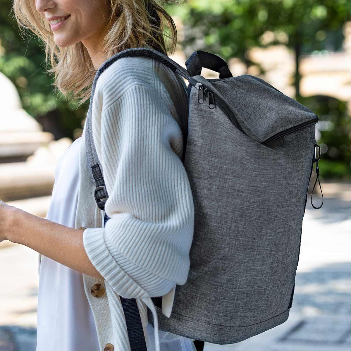 【アウトレット】リュック ライゼンタール OVERNIGHTER BACKPACK M ( reisenthel リュックサック ボックス型 バックパック レディース ツイストシルバー タブレット PC 収納 おしゃれ )