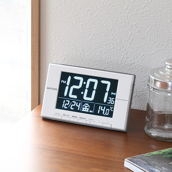 置き時計 デジタル電波時計 掛置き兼用 ルークデジット （ 壁掛け時計 デジタル 時計 インテリア 雑貨 掛け置き両用 カレンダー 温度 アラーム  電波 見やすい 壁掛け 卓上 明るさ 3段階調節可能 リビング ）