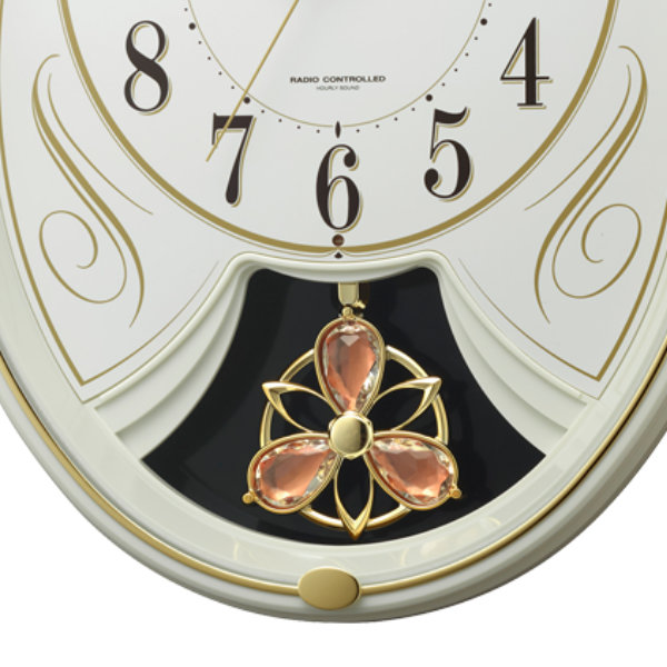 振り子時計 スモールワールドリリィ 電波時計 6曲収録 時計 ( 掛時計 壁掛け メロディ時計 おしゃれ 電波 リズム時計 RHYTHM 壁掛け時計 アナログ インテリア 雑貨 掛け時計 クロック とけい ウォールクロック ) 【ブラウン】 ブラウン