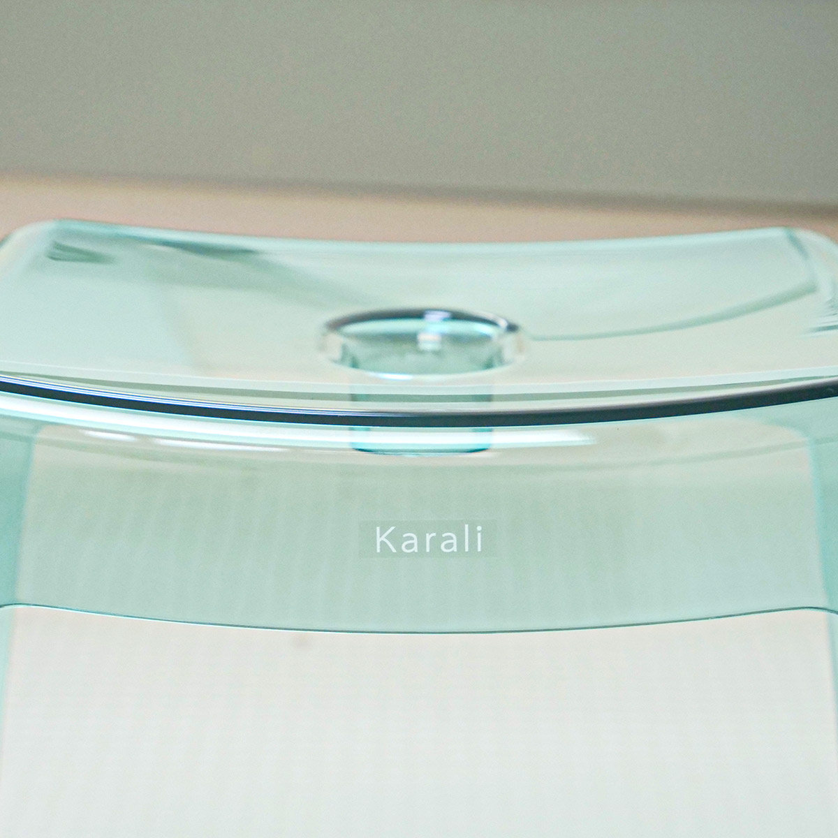 風呂椅子 カラリ karali 高さ30cm ( 風呂イス 風呂いす シャワーチェア バスチェア 腰かけ 30H 透明 くすみカラー 高さ 30cm 30 コの字 滑り止め すべり止め イス いす 椅子 風呂 お風呂 バス ) 【モーヴホワイト】 モーヴホワイト