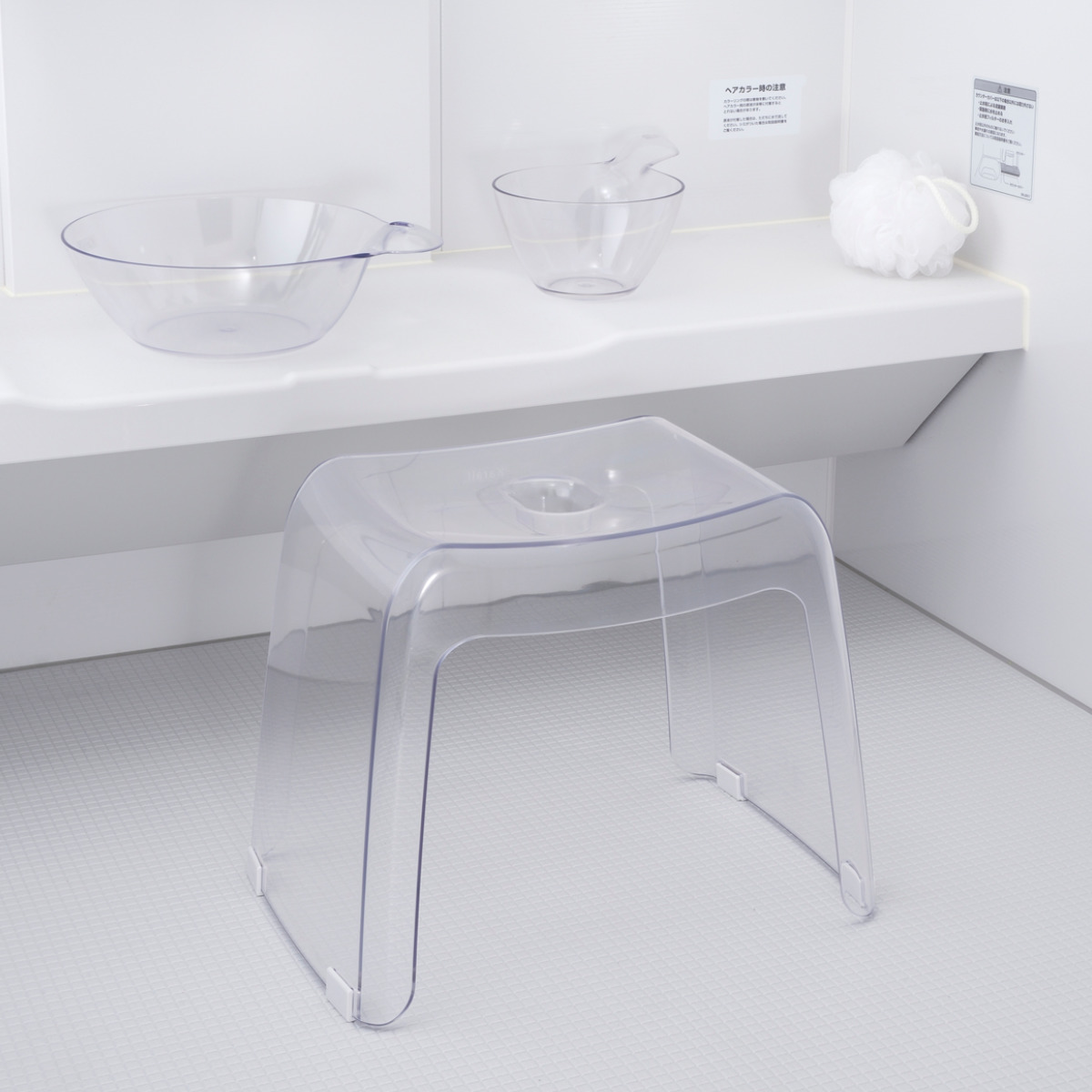 風呂椅子 カラリ karali 高さ30cm ( 風呂イス 風呂いす シャワーチェア バスチェア 腰かけ 30H 透明 くすみカラー 高さ 30cm 30 コの字 滑り止め すべり止め イス いす 椅子 風呂 お風呂 バス ) 【モーヴホワイト】 モーヴホワイト