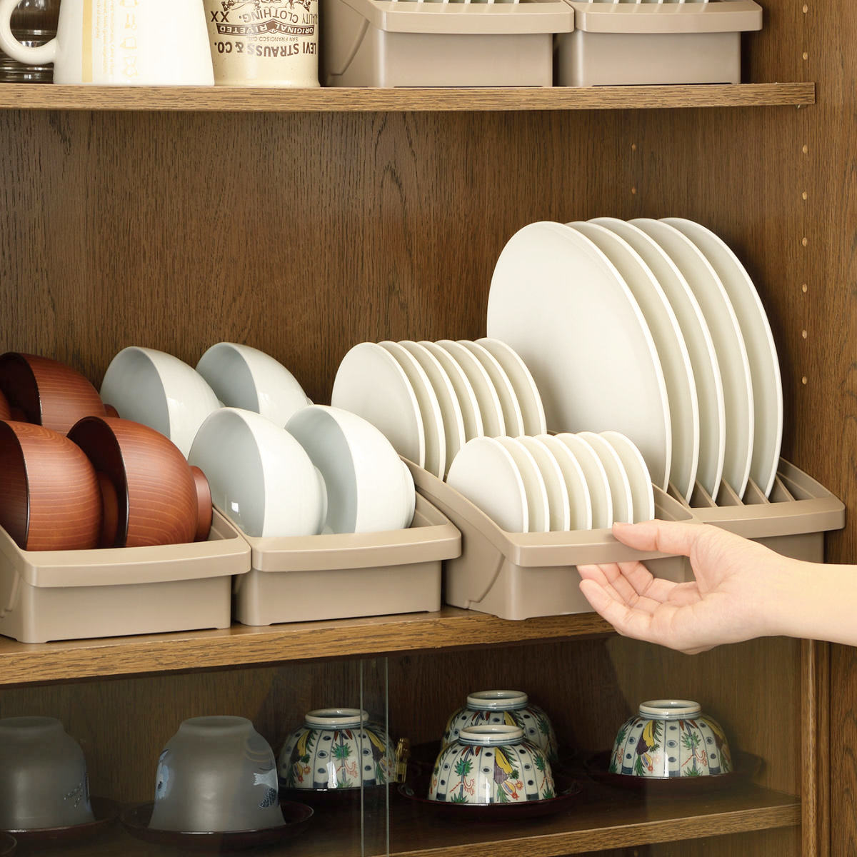 ディッシュラック 4点セット トトノ 棚置き用 ディッシュスタンド お椀スタンド ( totono お皿 収納 日本製 食器収納 食器立て 食器ラック 茶碗 食器 皿立て プレート お椀 立て 置き 整理 食器棚 食器棚収納 プラスチック セット ) 【ホワイト】 ホワイト