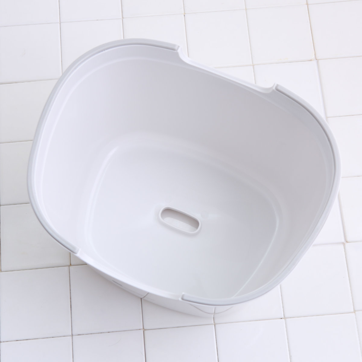 風呂椅子 シンプルトーン 座面高さ 25cm 日本製 ( 風呂いす お風呂 腰かけ イス 座面高25 入浴 抗菌 抗菌加工 銀イオン バスグッズ 椅子 ホワイト ブルー シンプル ) 【ブルー】 ブルー