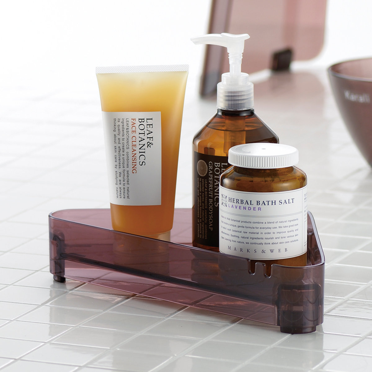 バス収納 コーナーラック 1段 ( ボトルスタンド バスラック スタンド 小物 ディスペンサー コーナー 角 ラック 収納 シャンプーラック シャンプーボトル ポンプボトル 詰替えボトルスタンド 置き型 穴あき お風呂 ) 【スモークブラウン】 スモークブラウン