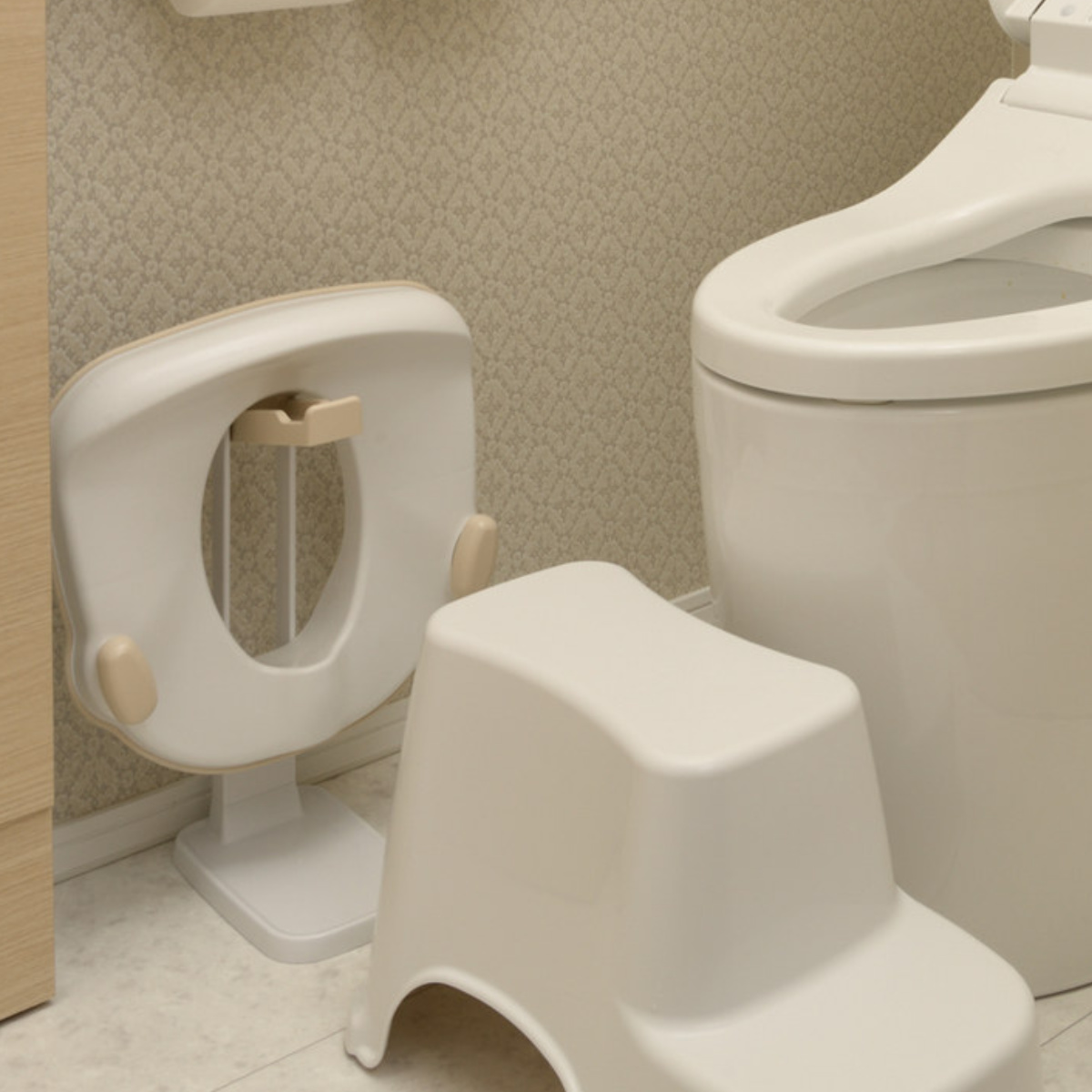 補助便座 トイレサポートステップ スリム リッチェル 2点セット ( 踏台 トイトレ 補助 便座 トイレトレーニング トイレ 練習 踏み台 子供 子ども用 シンプル ステップ 省スペース )