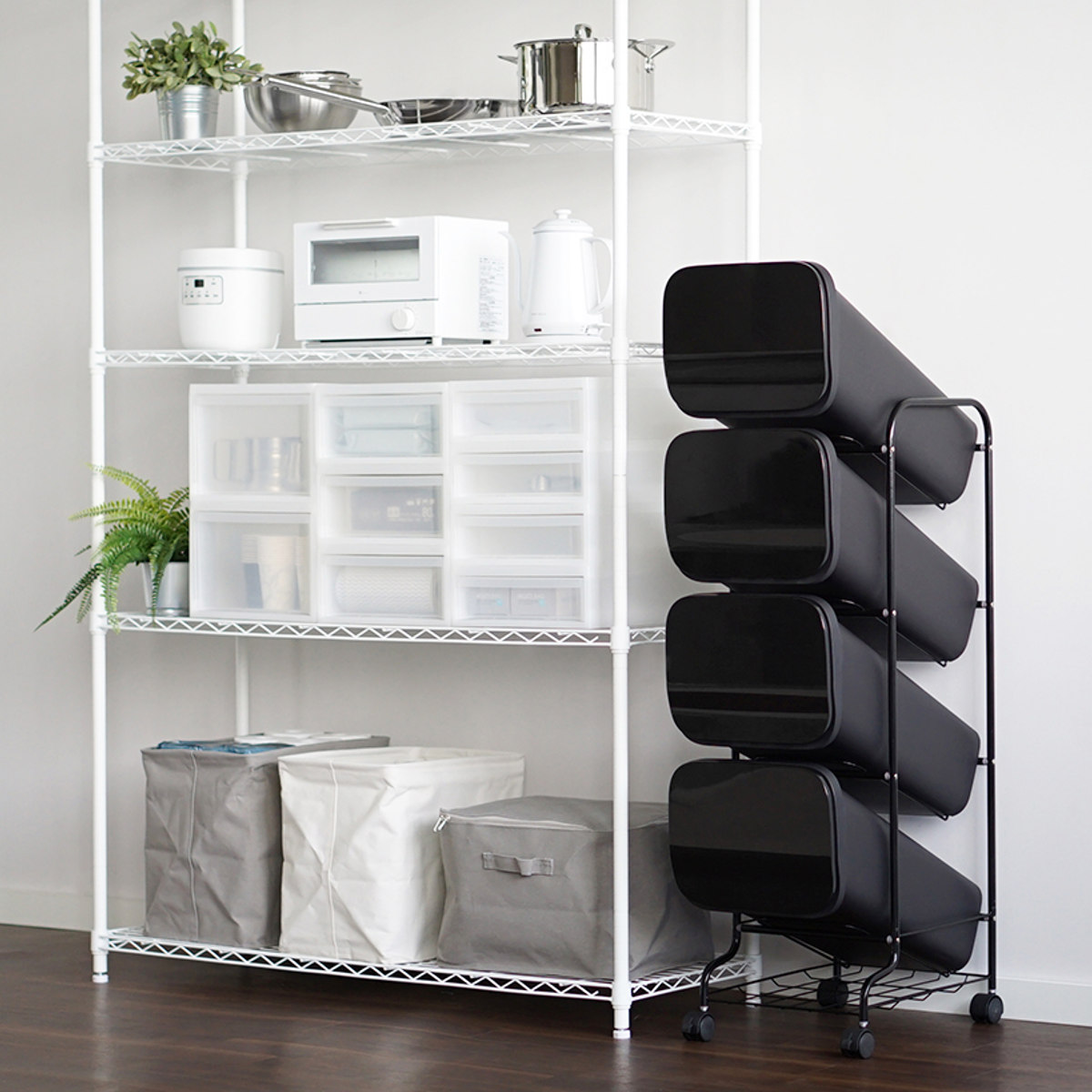 ゴミ箱 4段 Nスムース スタンドダストボックス ( ごみ箱 19L×4 ふた付き ダストボックス 分別ごみ箱 キャスター付き 縦型 20リットル 4個 フタ付 前開き キッチン スリム 蓋付き くずかご たて型 収納 ダストBOX ) 【メタル】 メタル