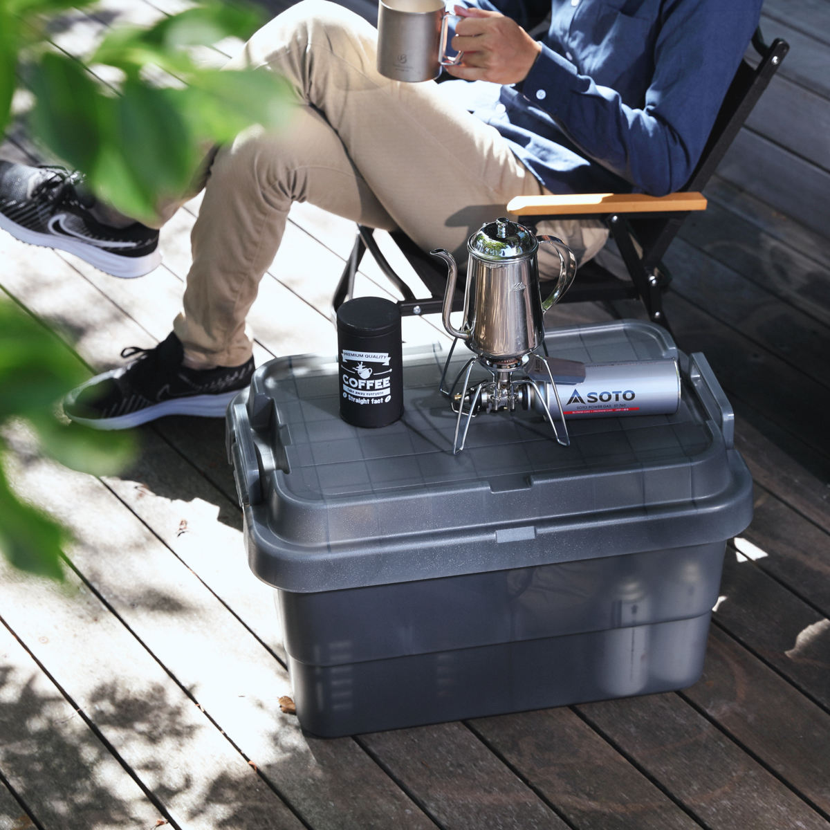 収納ボックス 幅60×奥行39×高さ35.7cm トランクカーゴ スタッキング クリアタイプ 50L TC-50S ( リス 座れる 収納ケース 収納 ボックス 頑丈箱 フタ付き ケース ストック ストッカー プラスチック 持ち手付き 日本製 コンテナ ) 【クリア】 クリア