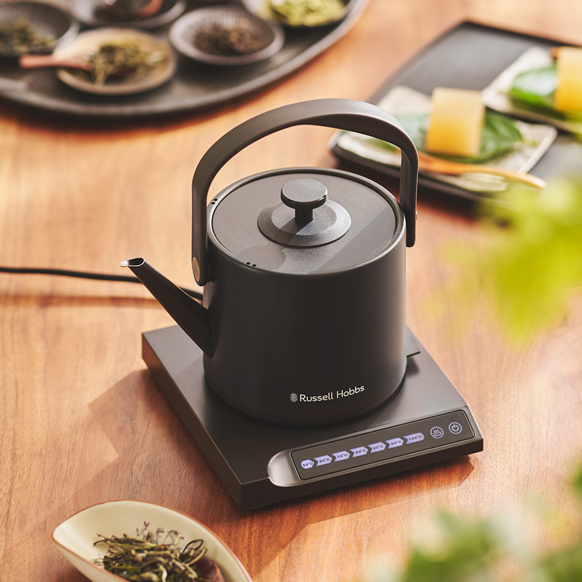 Russell Hobbs 電気ケトル 600ml 温度調節付き 保温機能付き Tケトル ( ラッセルホブス 電気ポット 0.6L 温度調節 温度設定 保温 湯沸かし おしゃれ 湯沸しポット 湯沸し器 ポット 0.6リットル ドリップ キッチン家電 キッチン小物 ) 【ホワイト】 ホワイト
