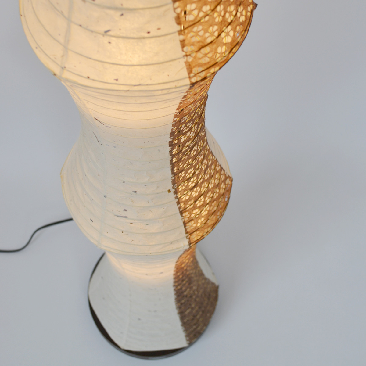 フロアライト 2灯 tower 和紙照明 極み麻葉×麻葉白 美濃粕紙×小梅茶 日本製 彩光デザイン ( 美濃和紙 照明 ライト 照明器具 間接照明 フロアランプ 和紙 大型 スタンド ) 【美濃粕紙×小梅茶】 美濃粕紙×小梅茶