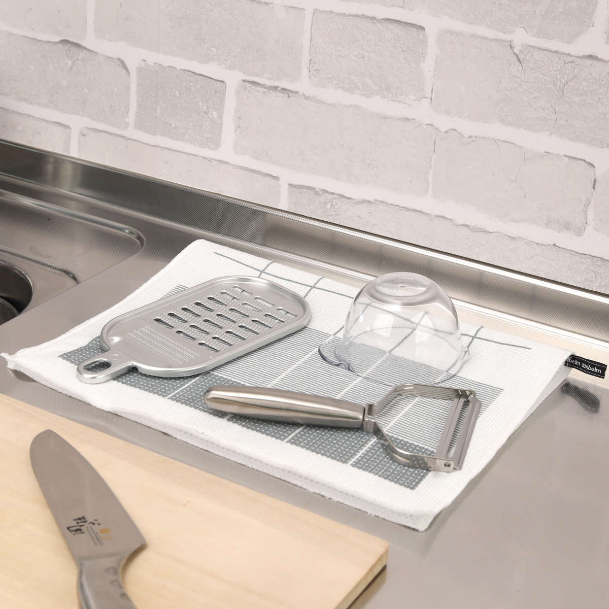 水切りマット 食器乾燥マット 33×50cm 速乾 ( 吸水マット 吸水水切りマット 水切り用マット ディッシュマット 吸水 2層 キッチン用吸水マット キッチンマット ドライマット ドライングマット 乾燥 水切り 大判 水切り用品 ) 【ライトブルー】 ライトブルー