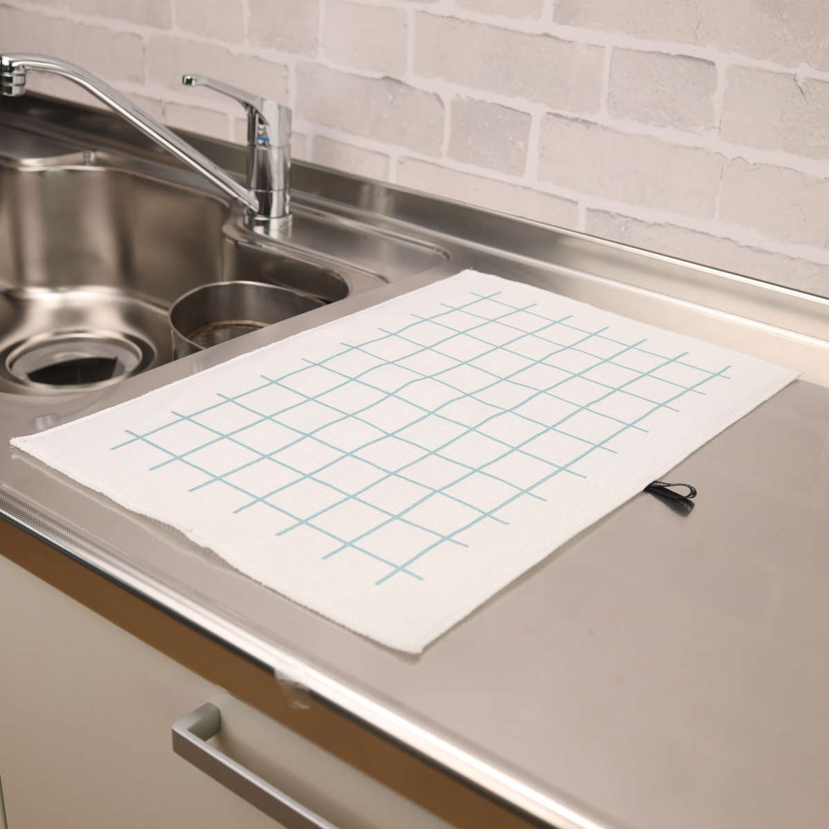 水切りマット 食器乾燥マット 33×50cm 速乾 ( 吸水マット 吸水水切りマット 水切り用マット ディッシュマット 吸水 2層 キッチン用吸水マット キッチンマット ドライマット ドライングマット 乾燥 水切り 大判 水切り用品 ) 【ライトブルー】 ライトブルー