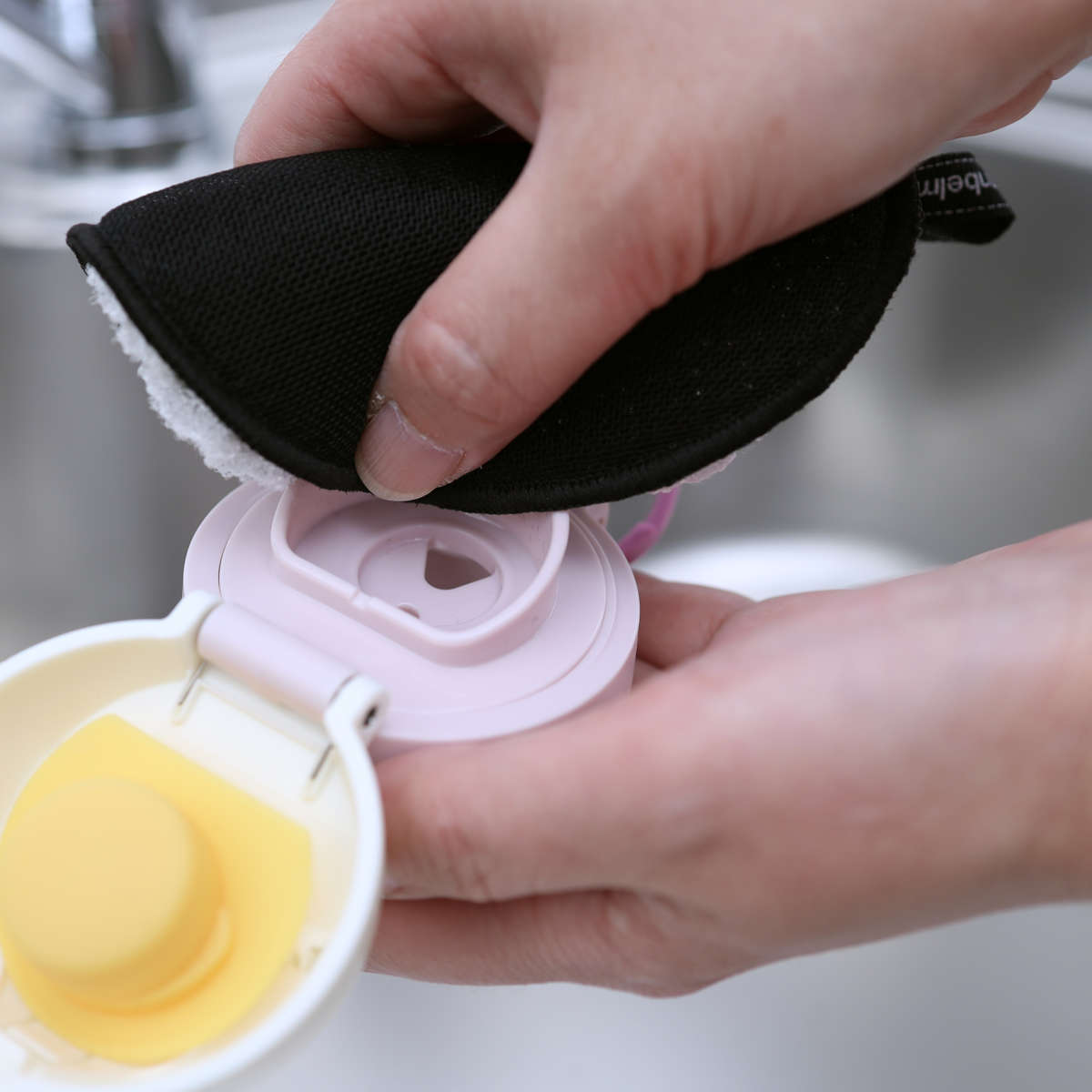 キッチンスポンジ 軽い力で食器洗いスポンジ ( スポンジ 食器洗いスポンジ 食器用スポンジ へたりにくい 泡立ち 速乾 丸型 台所用スポンジ クリーナー 水切れ やわらかい 傷つけない パッキン スライサー 皿洗い かわいい )