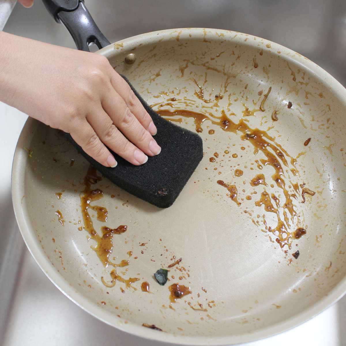 キッチンスポンジ コーティングを長持ちさせる スポンジ ( フライパン 鍋 炊飯器 洗い 食器洗いスポンジ 食器用スポンジ やわらかい 泡立ち 台所用スポンジ クリーナー 水切れ 傷つけない コーティング 皿洗い キッチン )