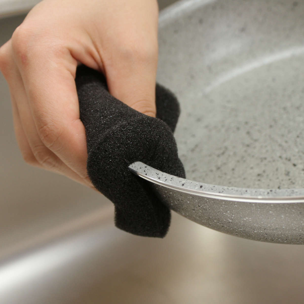 キッチンスポンジ コーティングを長持ちさせる スポンジ ( フライパン 鍋 炊飯器 洗い 食器洗いスポンジ 食器用スポンジ やわらかい 泡立ち 台所用スポンジ クリーナー 水切れ 傷つけない コーティング 皿洗い キッチン )