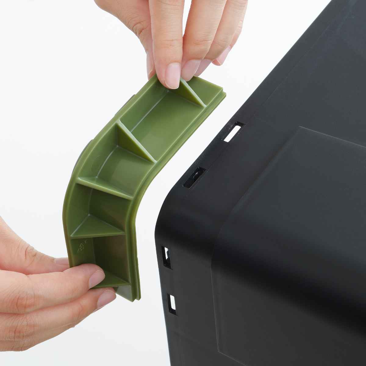 収納ボックス Nタフコンプラス ATCP-66-30 フタ付き 幅44×奥行66×高さ30cm ( 収納ケース 頑丈 収納 工具箱 コンテナ 丈夫 積み重ね ロック付き 日本製 屋外 スタッキング プラスチック ボックス ケース BOX アウトドア 小物 )