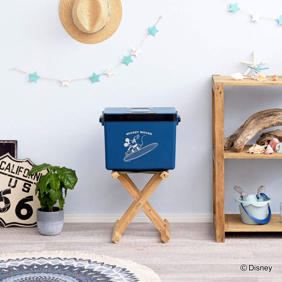 クーラーボックス 12L ディズニークールボックス2 ミッキー プーさん ( ディズニー Disney ミッキーマウス くまのプーさん 保冷 クーラーBOX 保冷ボックス キャンプ アウトドア ハンドル付き ショルダーベルト付き 日本製 ) 【アイボリー】 アイボリー