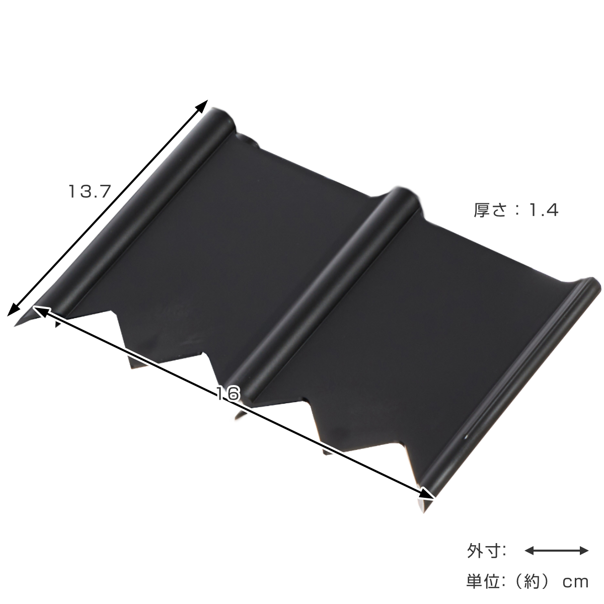 根止め 芝の根止め 35枚入り ( 根止め板 土留め 根止めストッパー 仕切り 間仕切り 連結可能 芝 園芸 ガーデニング 畑 菜園 花壇 植栽 土砂 流出防止 進入防止 簡単設置 角度調整 ポリプロピレン 日本製 )