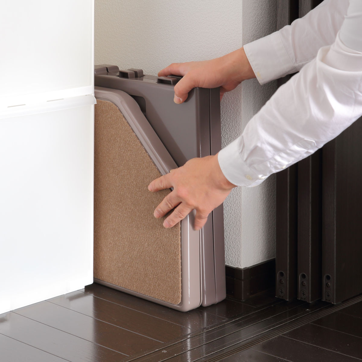 簡易トイレ 腰掛可能 ポーダブルコーナー トイレ 防災用品 ( 非常用トイレ 災害用品 防災グッズ スツール 玄関チェア 災害 非常用 凝固剤 防災 洗える 玄関 寝室 椅子 イス シンプル 簡易 防災用トイレ 災害時 緊急時 持ち運び )