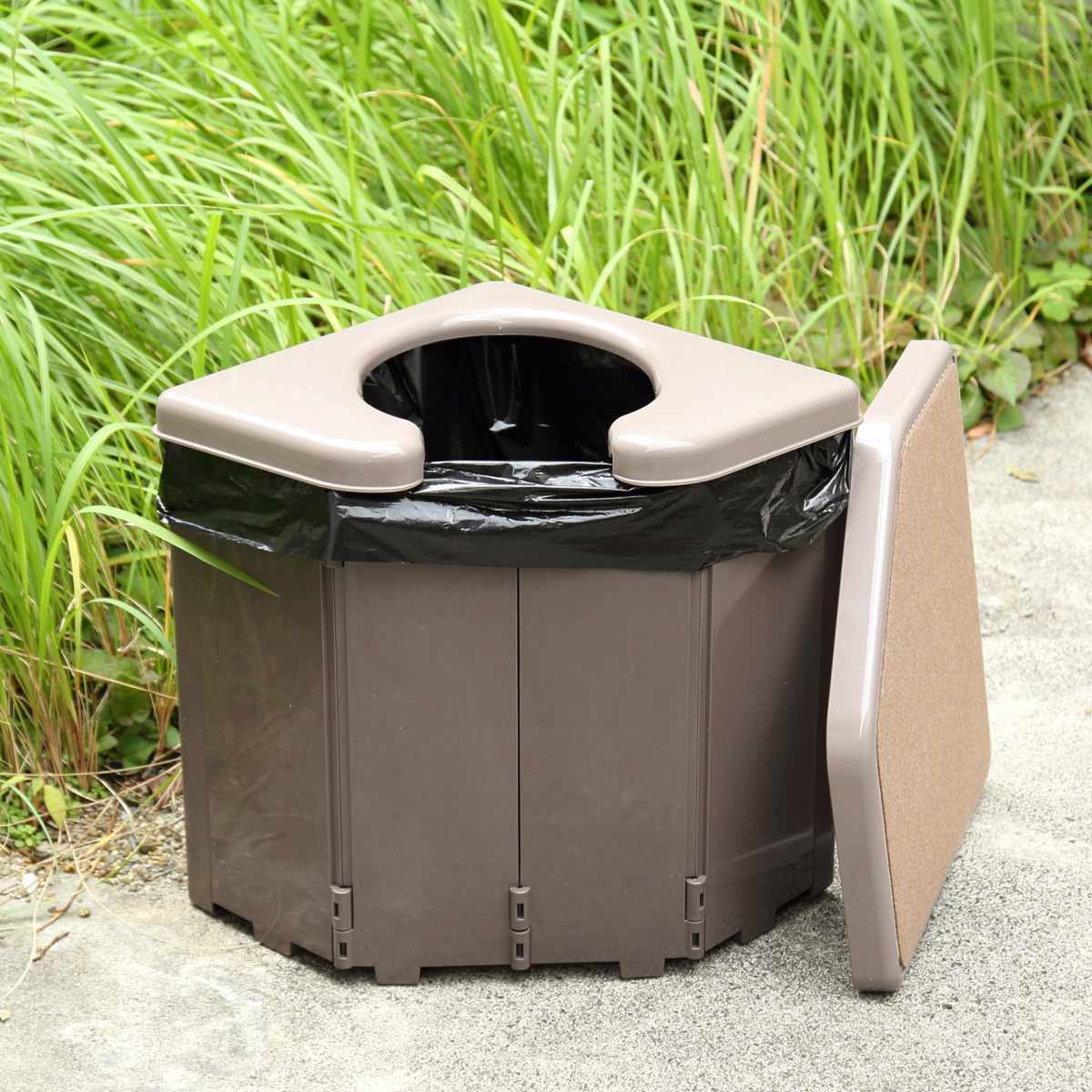 簡易トイレ 腰掛可能 ポーダブルコーナー トイレ 防災用品 ( 非常用トイレ 災害用品 防災グッズ スツール 玄関チェア 災害 非常用 凝固剤 防災 洗える 玄関 寝室 椅子 イス シンプル 簡易 防災用トイレ 災害時 緊急時 持ち運び )