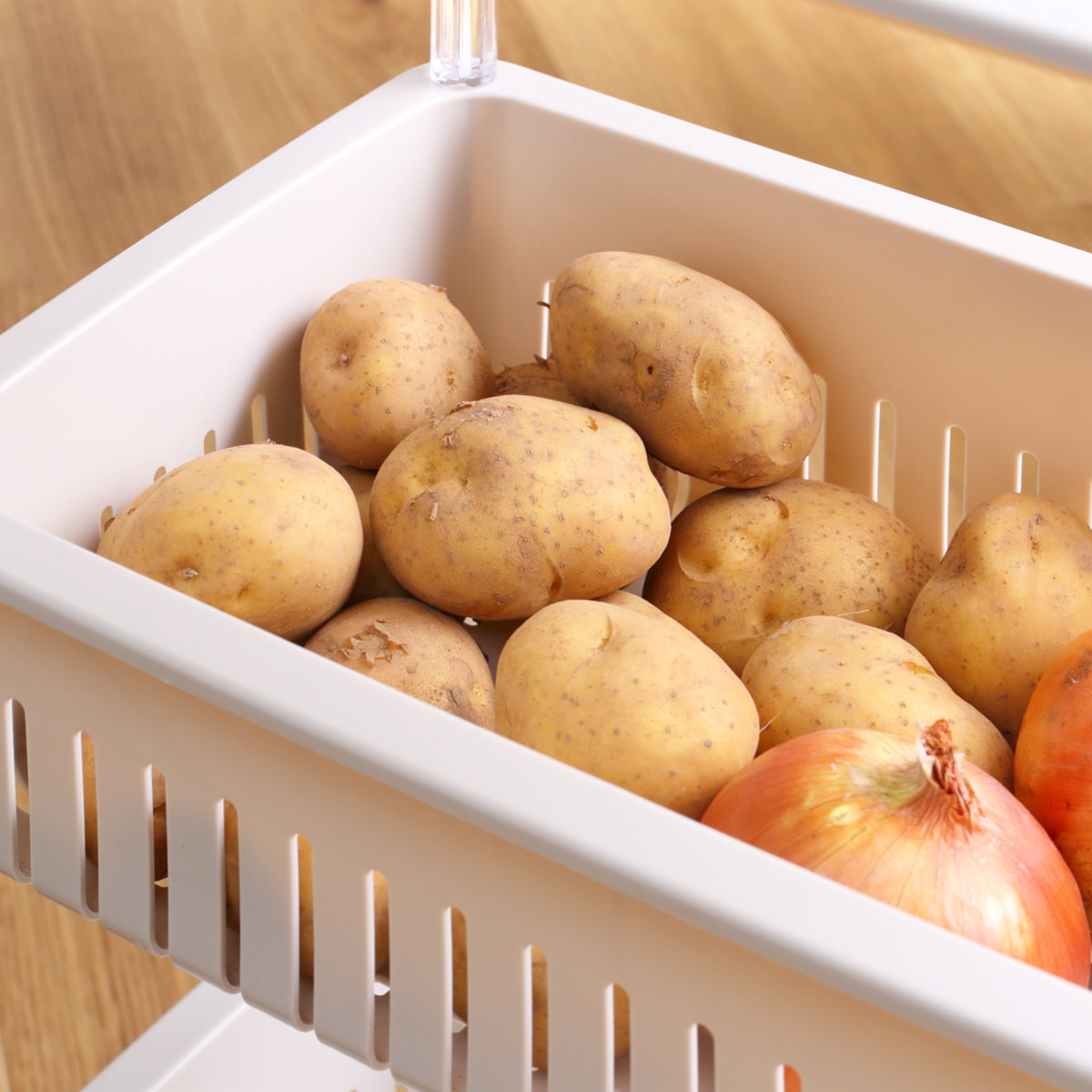 キッチンワゴン ルーチェワゴン 4段 幅15.2cm 奥行49.9cm 高さ87.4cm ( キャスター付き 天板付き キッチンストッカー 日本製 マルチワゴン キッチンラック ワゴン ラック 収納 ワゴン収納 バスケットワゴン キッチン 洗面所 四段 ) 【ホワイト】 ホワイト