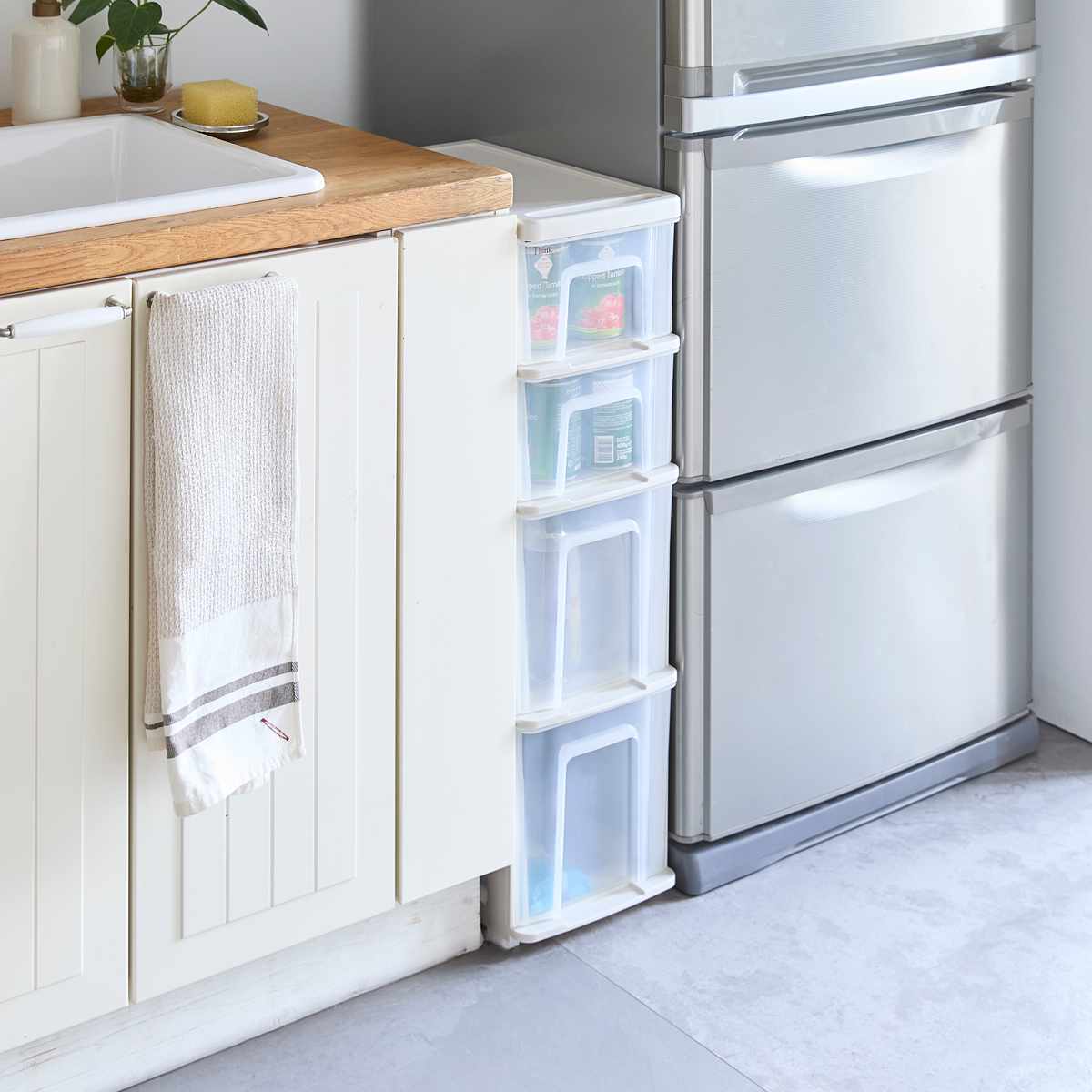 キッチンストッカー シンクスリム 幅22cm 4段 ( キャスター付き スリム 日本製 隙間収納 すき間収納 キッチンラック キッチン 収納 ワゴン ラック 洗面所収納 ランドリー収納 キッチン収納 引出し )