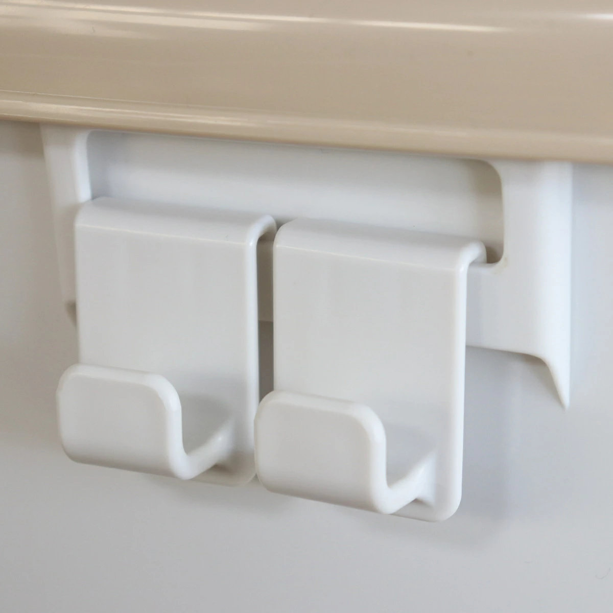 ゴミ箱 26.8L ペダルペール サイドポケット付き ( ごみ箱 26.8リットル ペダル式 ワイド ふた付き 分別 キッチン 袋止め付き 横型 サイドポケット )