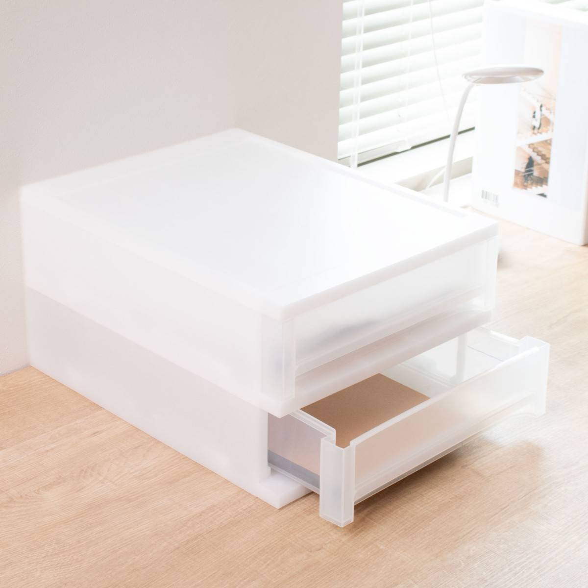 収納ケース 引出し Brio A4 浅型2段ケース 約幅27×奥行34.7×高さ18.5cm ( 収納ボックス 収納 プラスチック 小物収納 小物 積み重ね スタッキング 小物入れ 小物整理 書類 書類整理 デスク収納 仕切り付き 仕切り板 ) 【ブラウン】 ブラウン