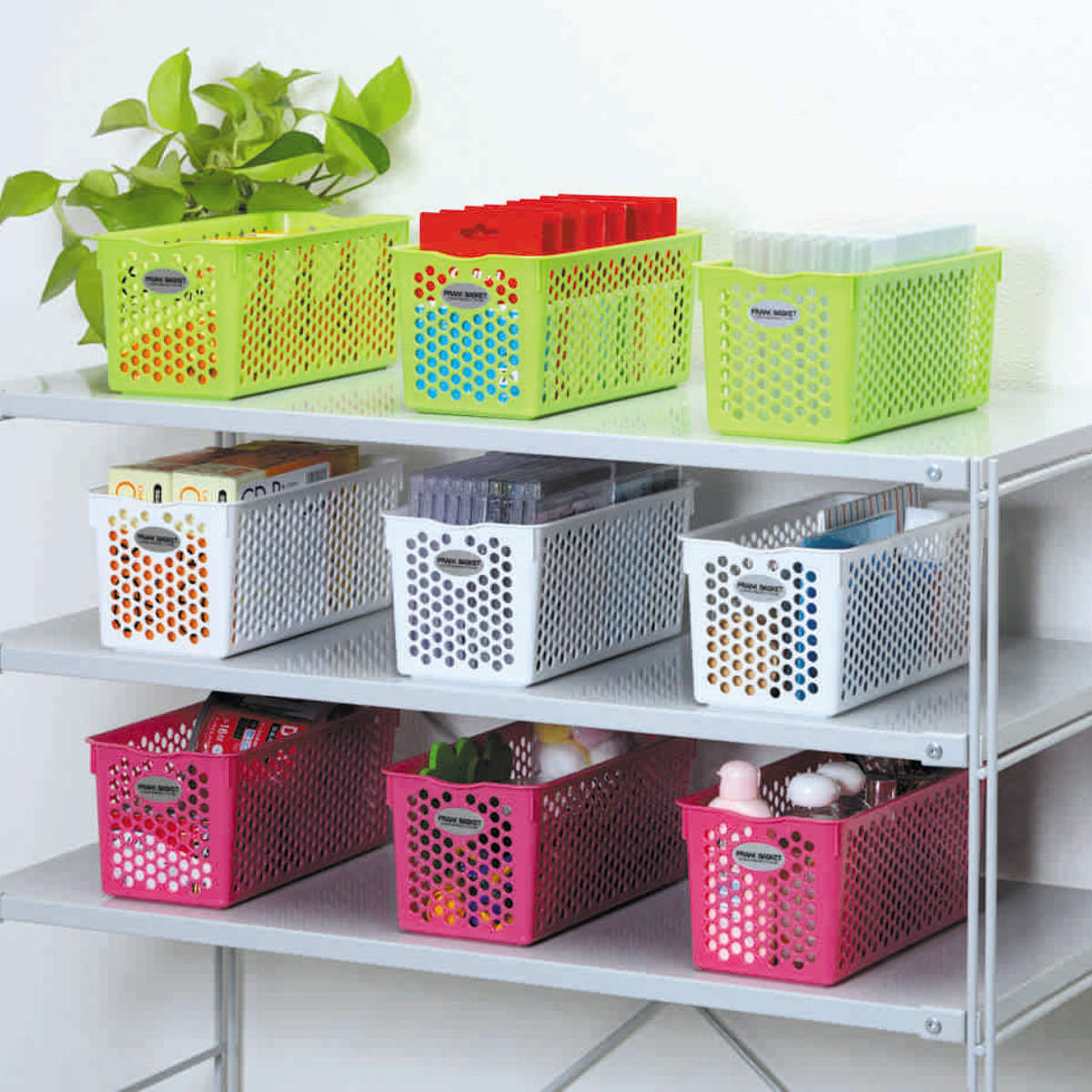 収納ケース 小物収納 バスケット フランクバスケット 深型 幅17.2×奥行28.5×高さ11.8cm ( プラスチック 収納 収納ボックス かご カゴ ストッカー 小物入れ 小物 通気性 日本製 リビング キッチン ランドリー ストック 水回り ) 【ホワイト】 ホワイト