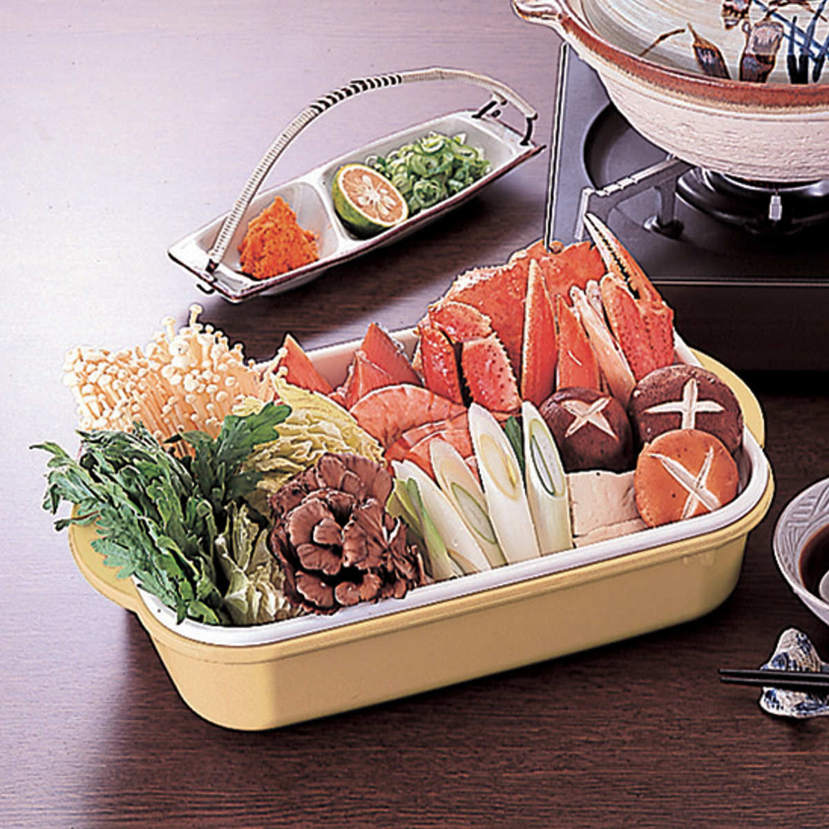 水切りかご 卓上水切り 角型 ( 盛りかご 盛り皿 野菜水切り ザル 受け皿 鍋もの 野菜 具材 そうめん バーベキュー 野菜入れ 具材入れ 四角 日本製 深型 テーブル )