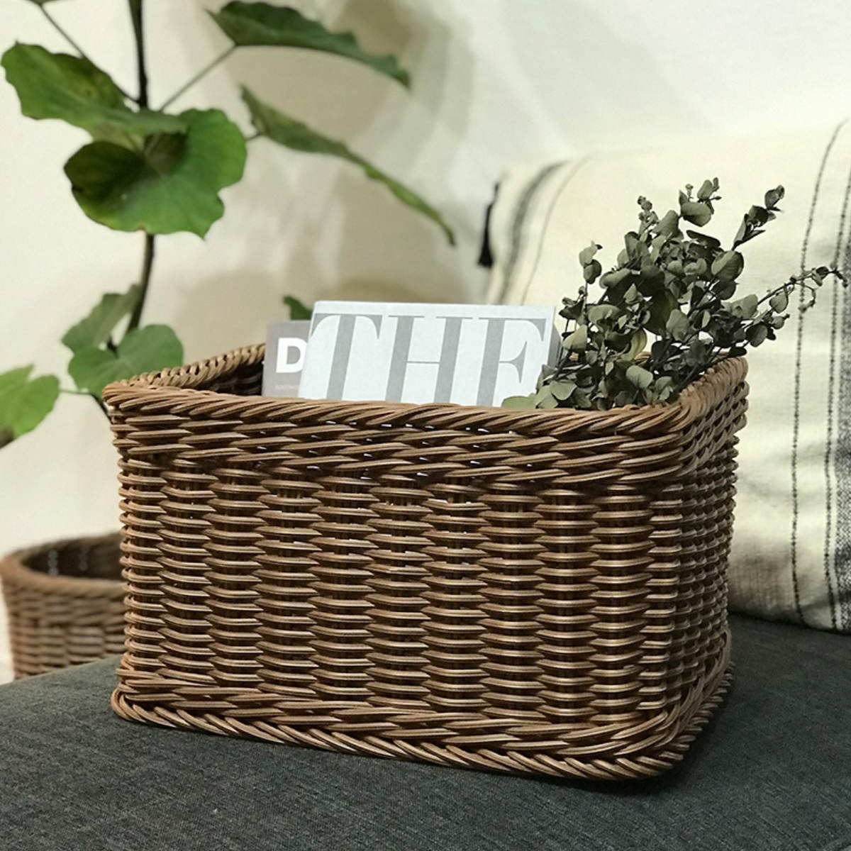 かご 洗える 抗菌素材 ストレージBOX S KLEANE ( 手編み 収納 カゴ 水洗い 食洗機対応 レンジ対応 幅36×奥行26×高さ19cm 小物収納 収納かご キレーネ 小物入れ おしゃれ 丈夫 ハンドメイド リビング 洗面所 キッチン ) 【ダークグレー】 ダークグレー