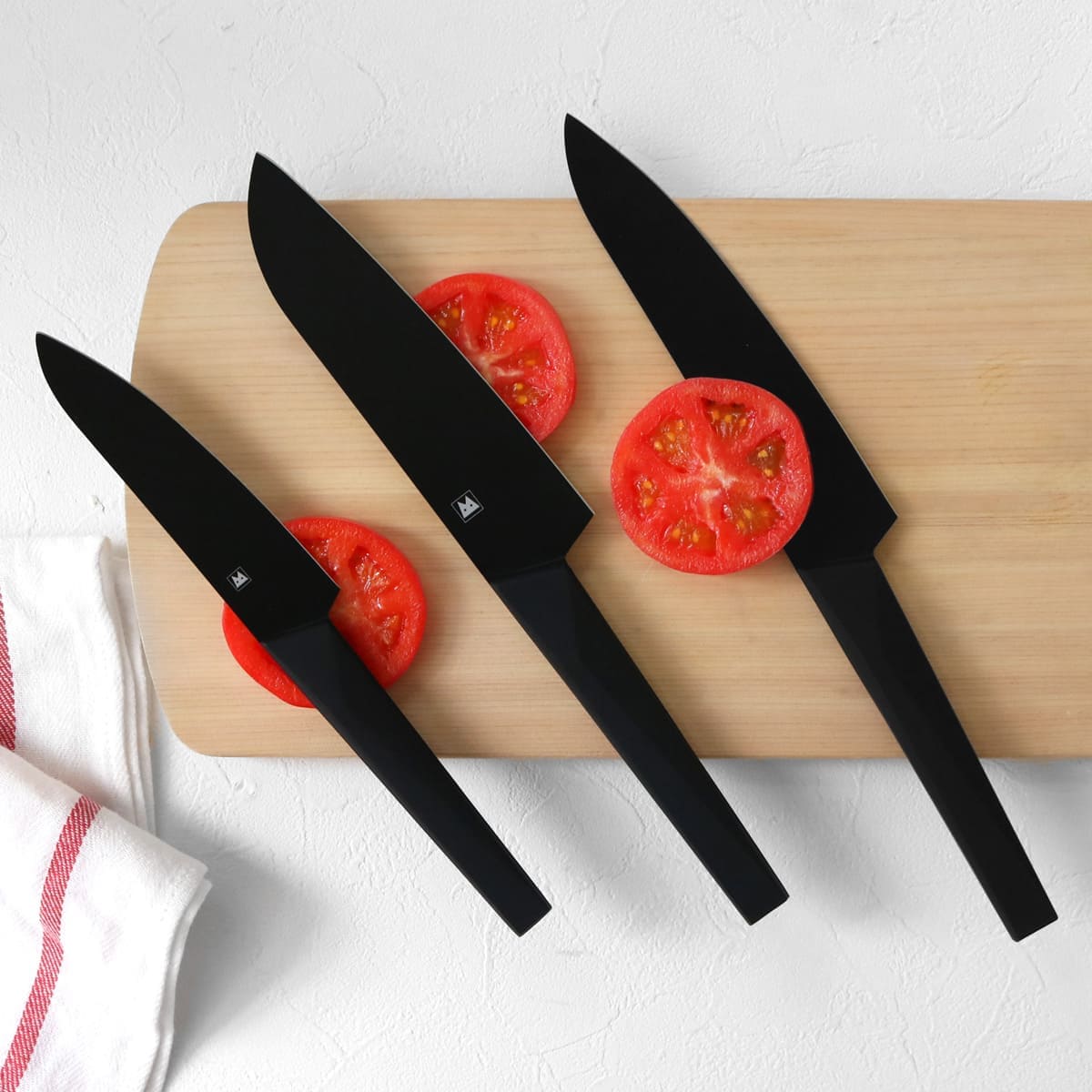 三徳包丁 牛刀 ペティナイフ 3点セット バイアキッチンブラック ( 包丁 セット 刃渡り 17cm 18cm 13.5cm 黒 ブラック ステンレス製 料理包丁 ナイフ ほうちょう 庖丁 三徳庖丁 牛刀庖丁 シェフナイフ 果物包丁 キッチンナイフ )