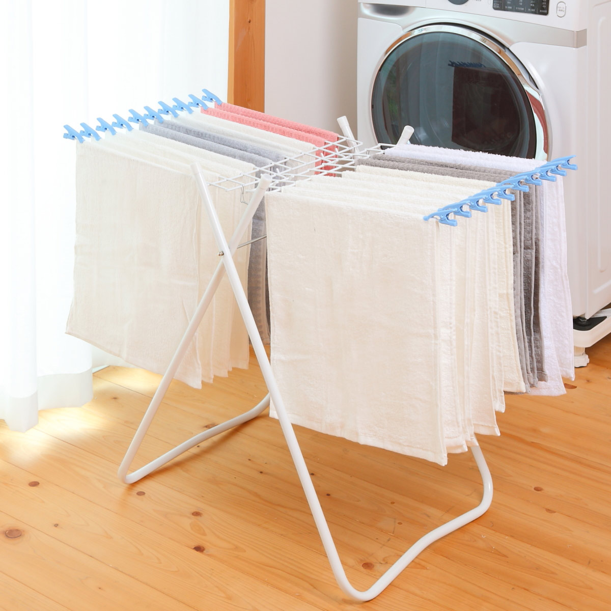 物干し 室内 スタンド物干しE20 DX ( タオル干し 洗濯 スタンド 折りたたみ 省スペース 20枚 タオル 平干し タオルハンガー ハンガーラック クリップ付 フェイスタオル ) 【ホワイト×ブラック】 ホワイト×ブラック