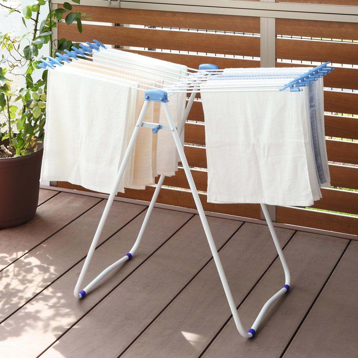 物干しスタンド 45 室内物干し クリップ付き 16枚掛け 折りたたみ式 ( スタンド物干 洗濯物干し 物干しハンガー タオル干し 物干し 洗濯 部屋干し 省スペース コンパクト タオル 平干し タオルハンガー ハンガーラック クリップ付 ) 【ブルー】 ブルー