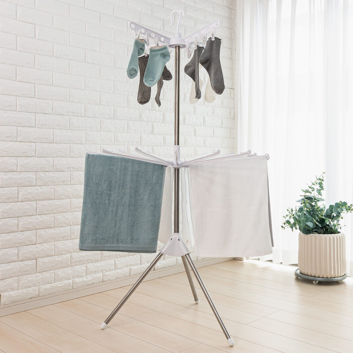 物干し コスモス 室内物干し 折りたたみ 2段 ( パラソルハンガー 物干しスタンド タオル干し 16枚 クリップ付き ピンチハンガー 室内干し パラソル ステンレス 二段 ピンチ 16個 折り畳み コンパクト 収納 )