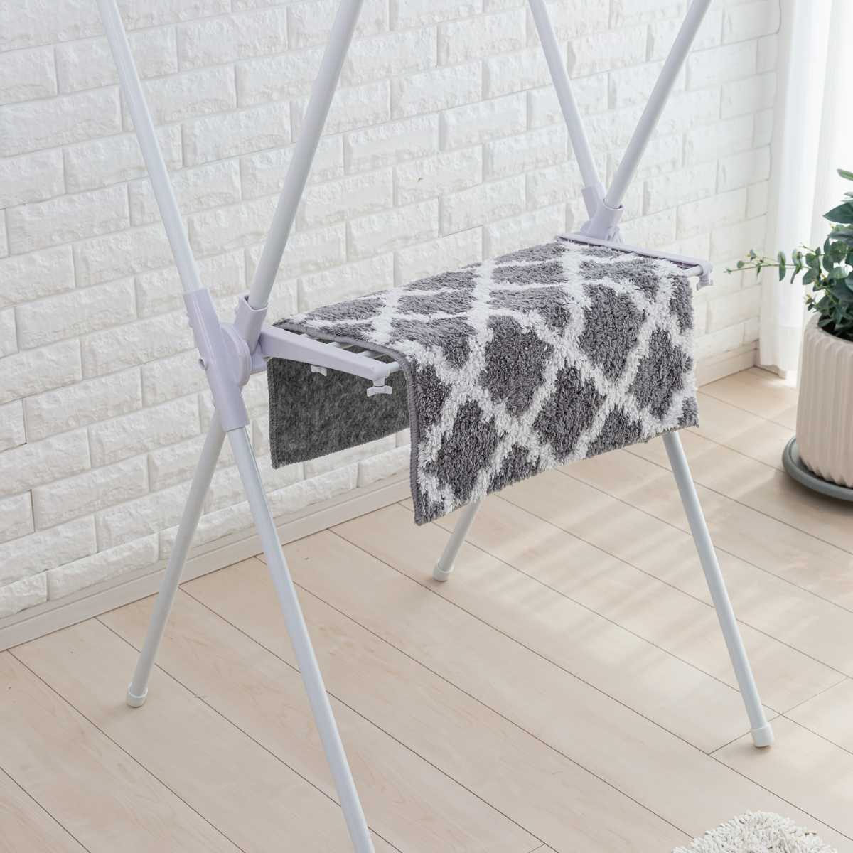 物干しスタンド 洗濯物干し X型 タオルバー付き ( 物干し スタンド 室内物干し 折り畳み 物干し台 タオル干し 5枚 室内用物干し 大容量 組み立て簡単 タオルバー付 コンパクト 収納 ホワイト )